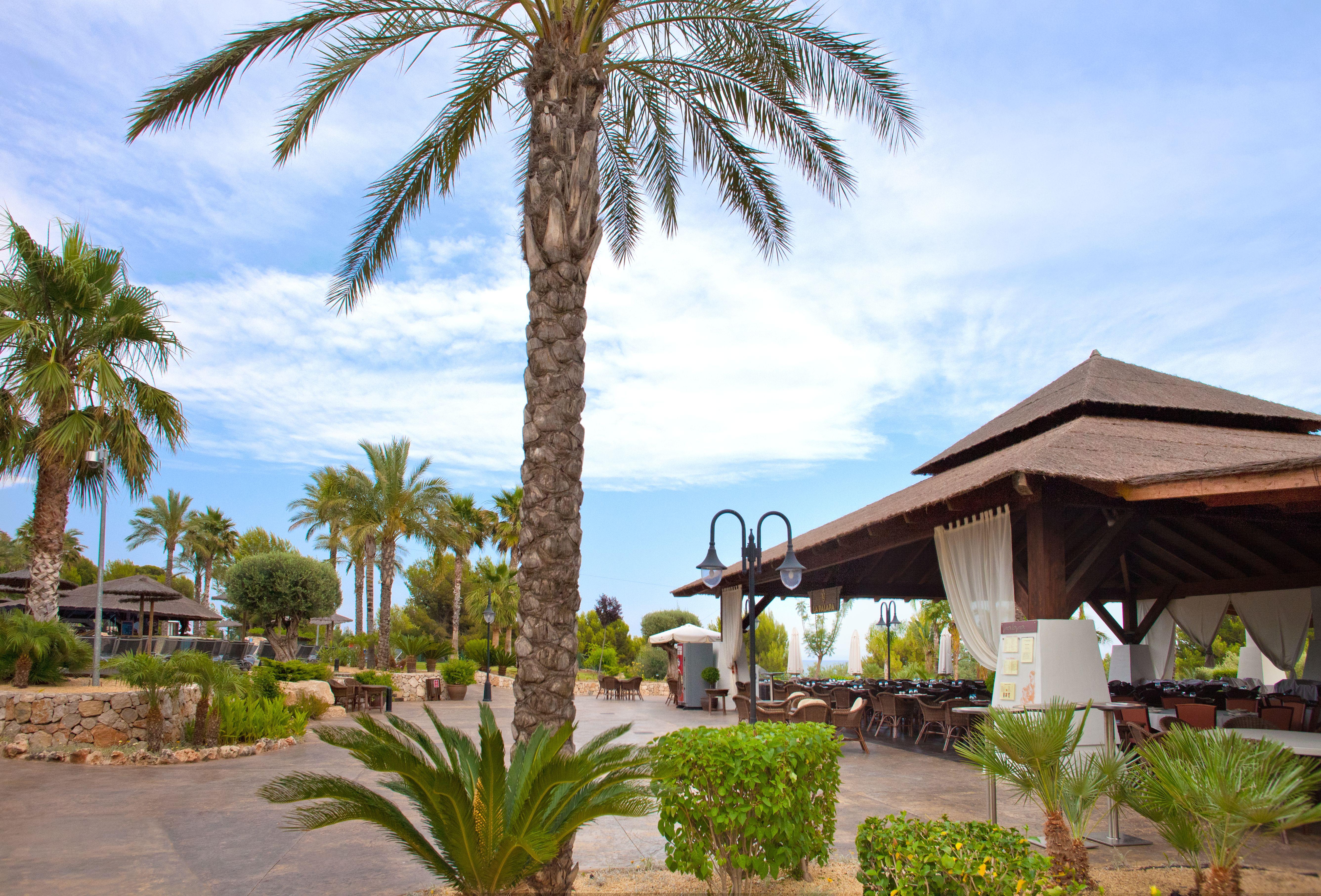 โรงแรมเอสเอชวิลล่ากาเดีย อัลเตอา ภายนอก รูปภาพ The resort's main restaurant