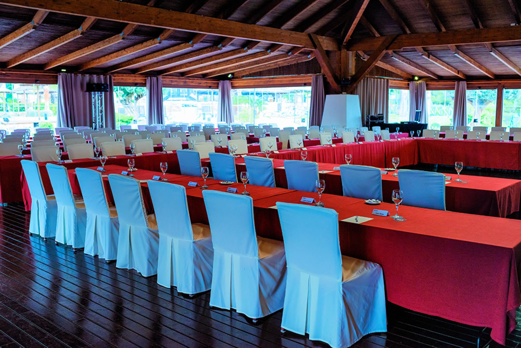 โรงแรมเอสเอชวิลล่ากาเดีย อัลเตอา ภายนอก รูปภาพ The conference centre